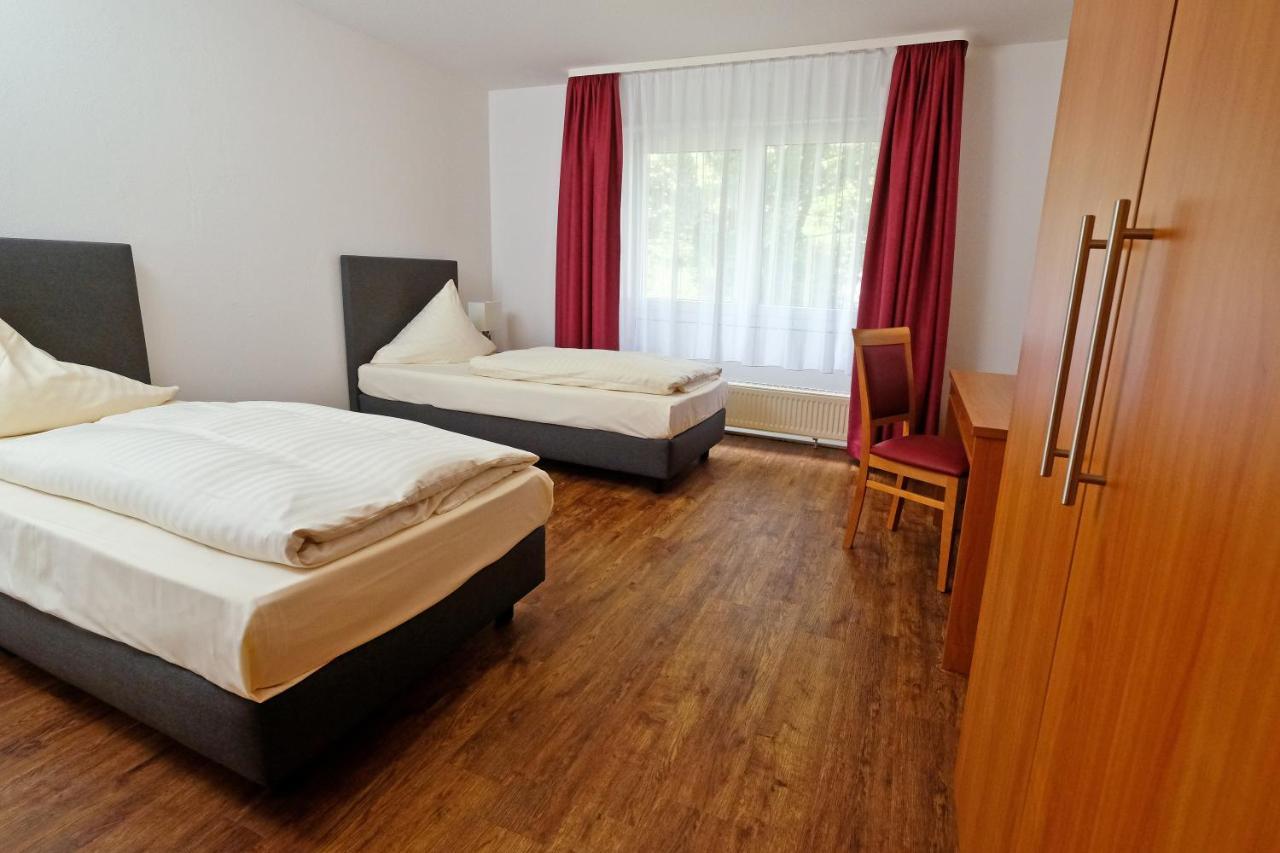 Apart Hotel Sehnde Eksteriør billede